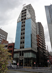 東京本社外観